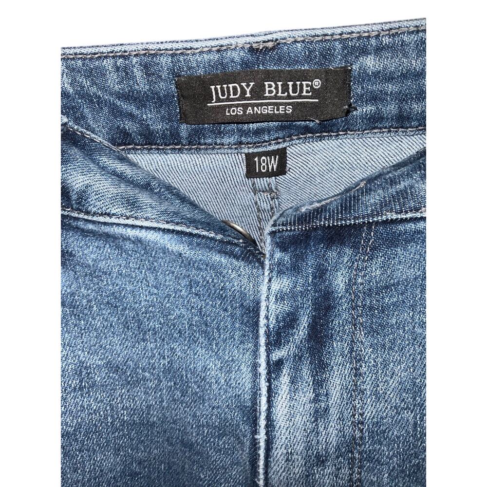 Judy Blue Los Angeles Light Wash Denim Boot Jeans Size 18W - Picture 2 of 3